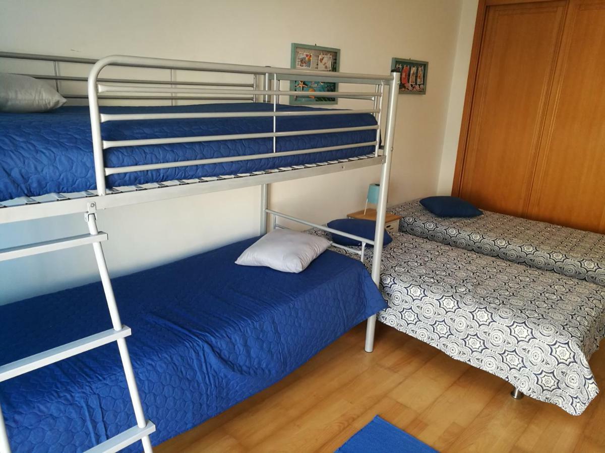 Sao Martinho Do Porto Apartment *