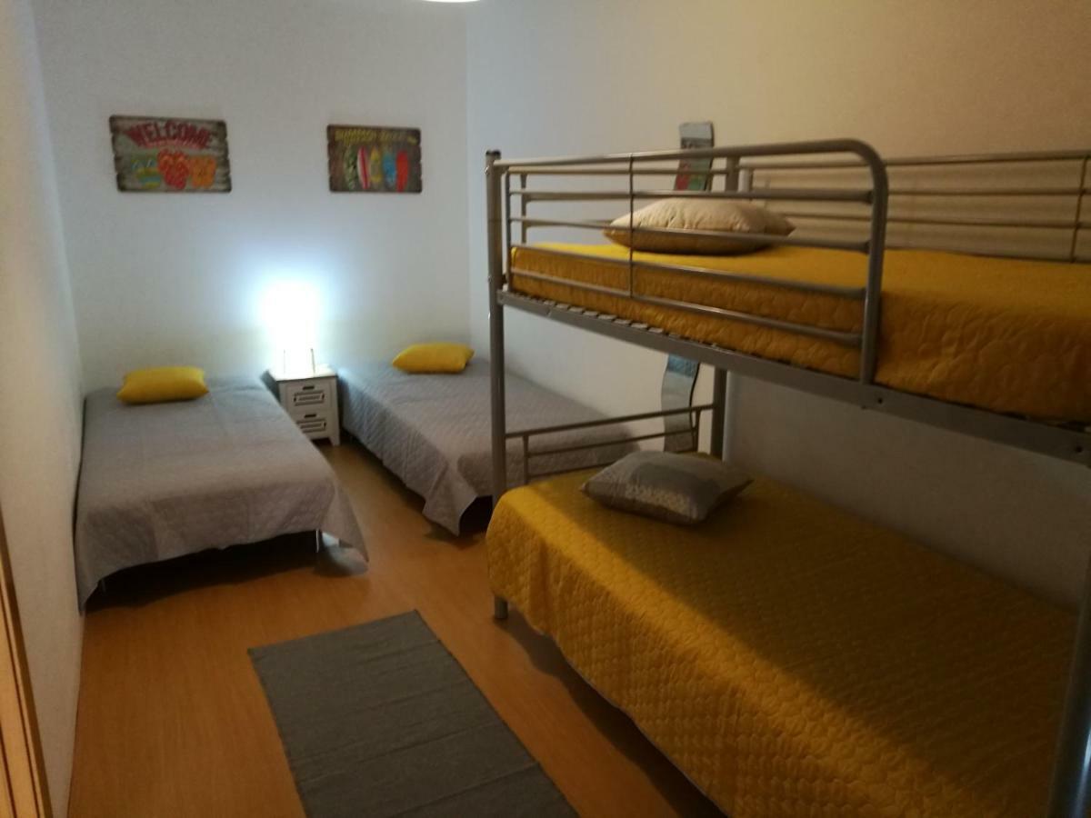 Sao Martinho Do Porto Apartment *